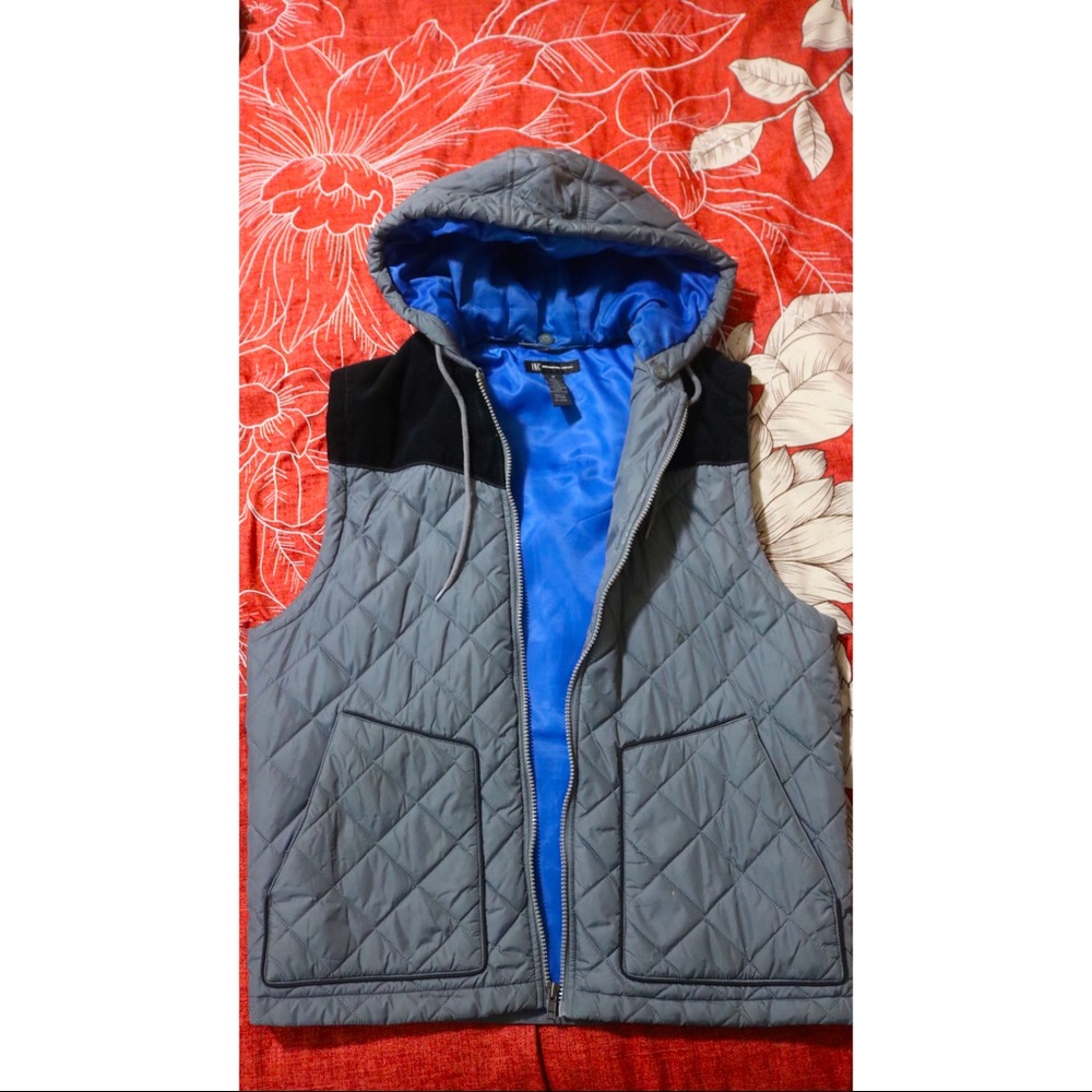 INC Nylon Hooded Vest